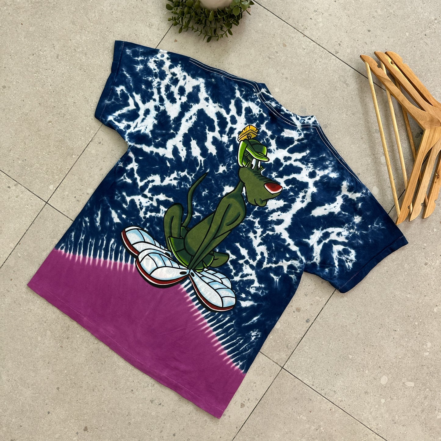 Marvin the Martian Tie Dye T-Shirt Size XL Double Sided 1998