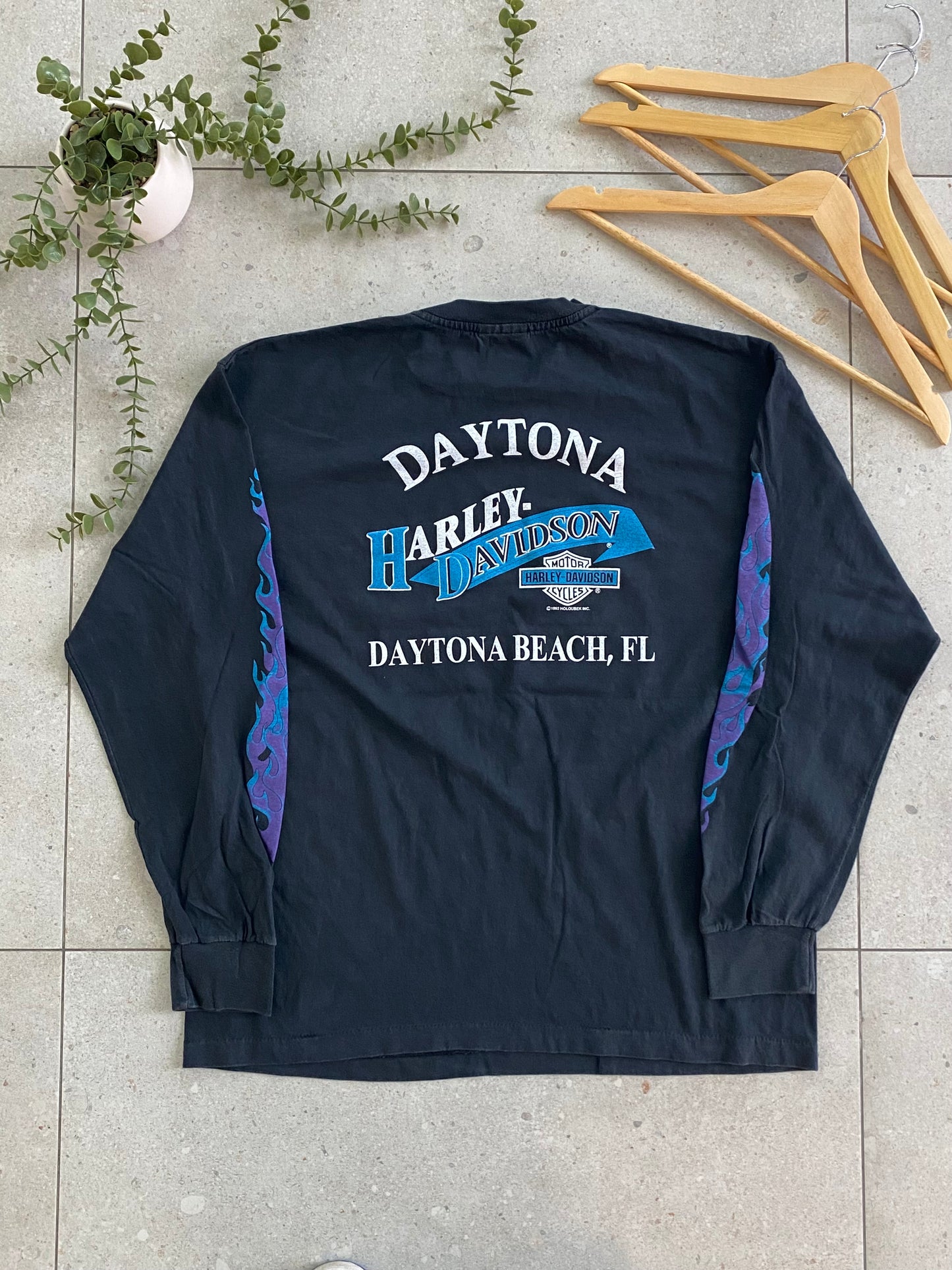 Harley-Davidson ( Chrome Sweet Chrome)