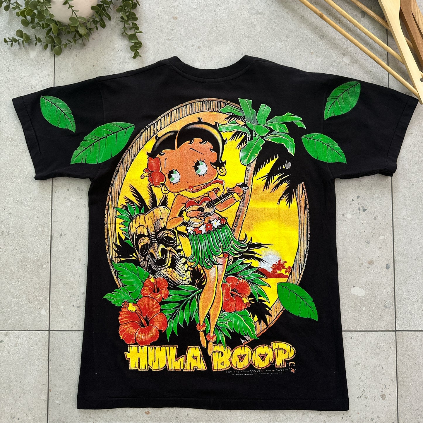 Betty-Boop (Luau Lady)